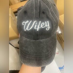 Hubby/wifey hat